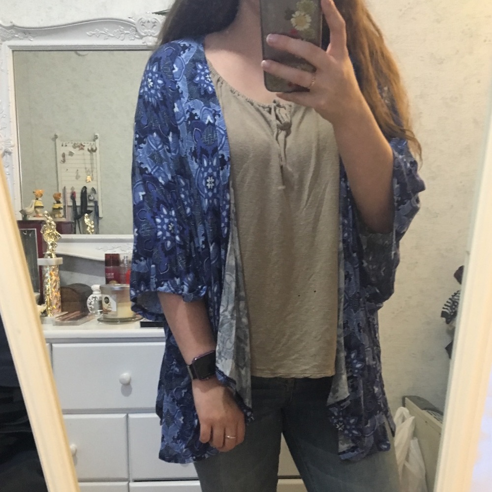 blue kimono